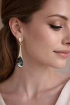 Alaria Black Earrings