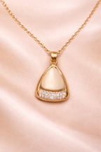 Gold Gleam Neckchain