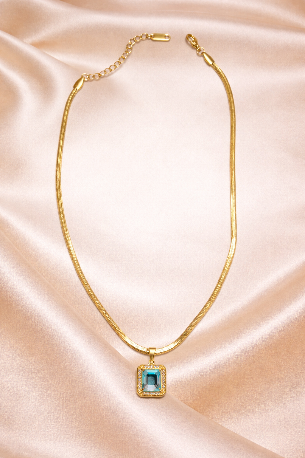 Rosabella Neckchain