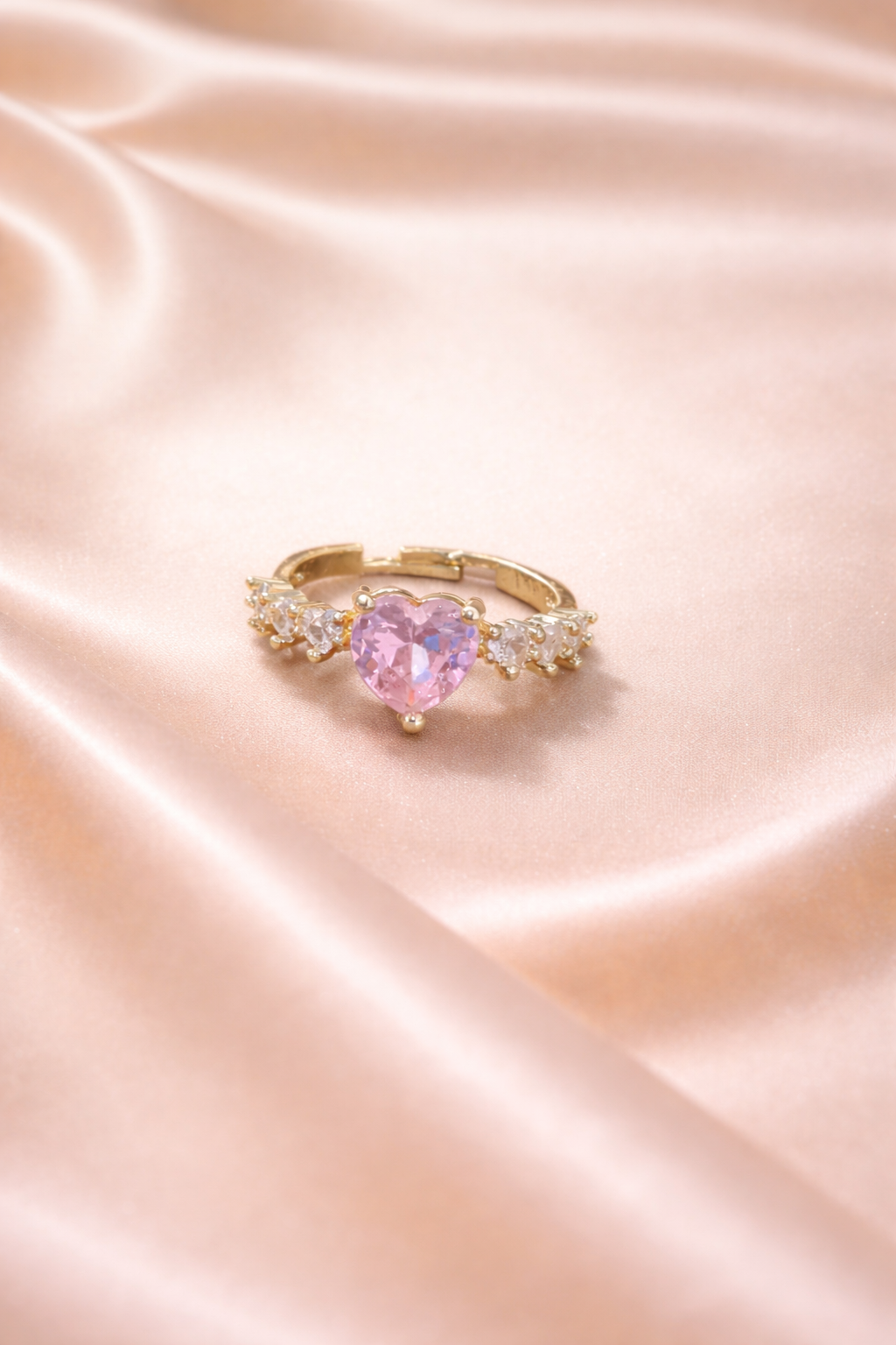 Tiny Heart Ring