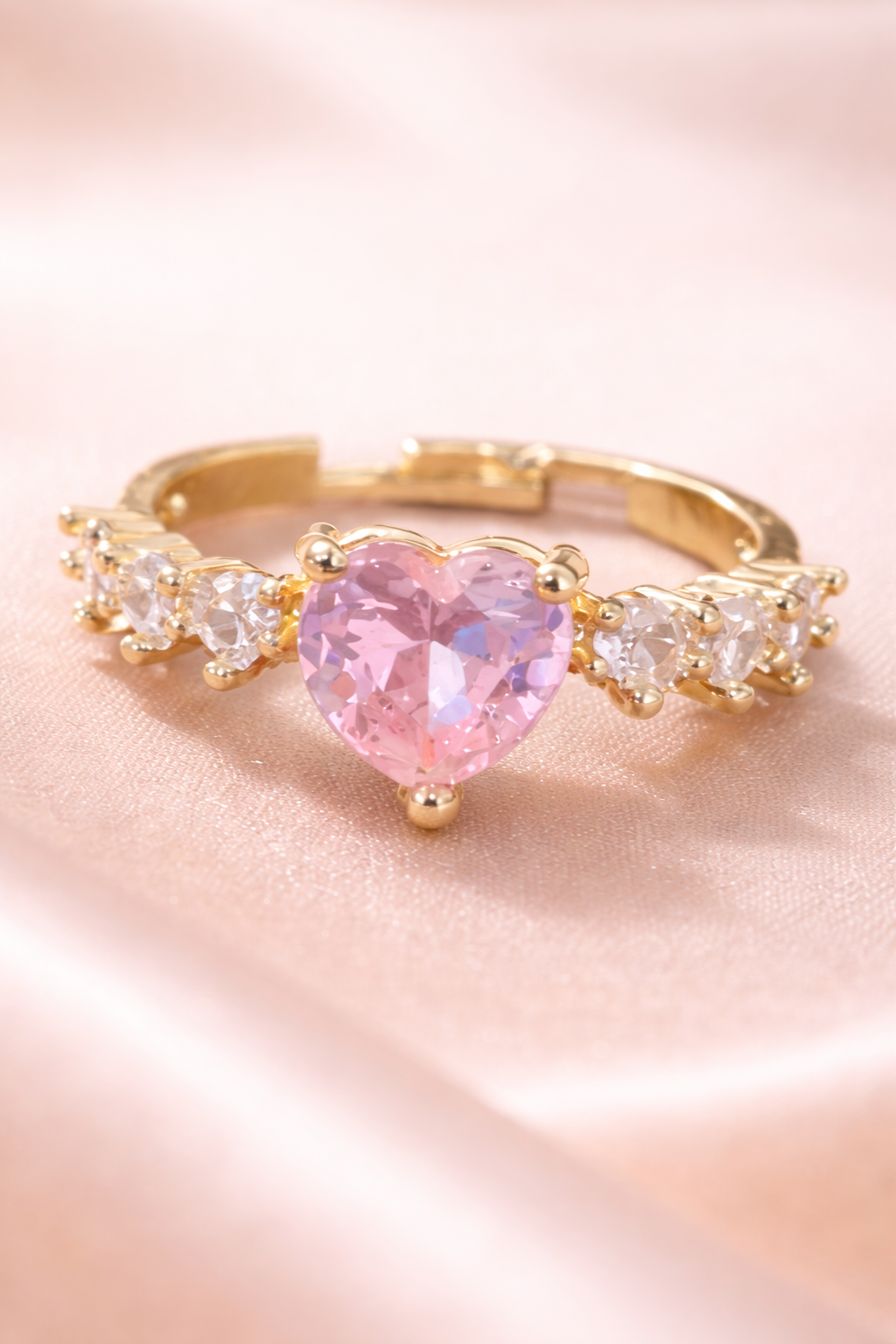 Tiny Heart Ring