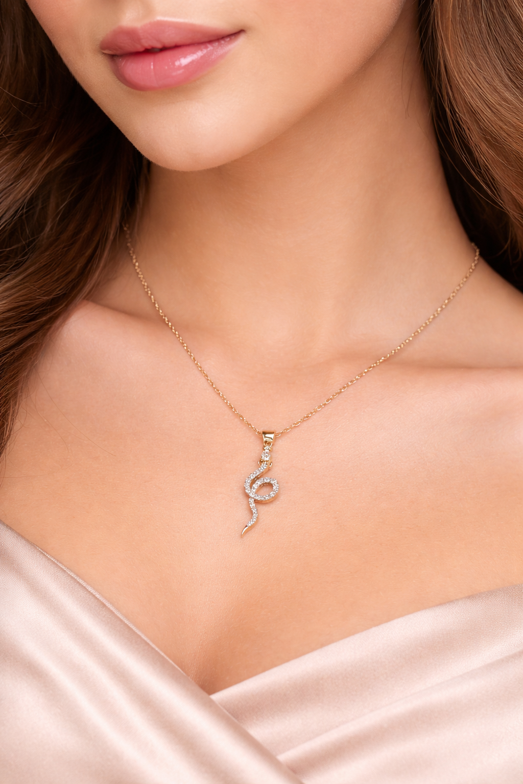 Elira Golden Neckchain